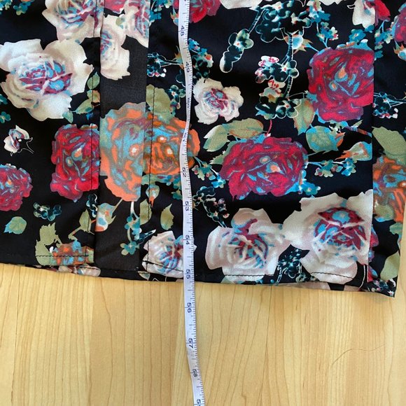 Eight Sixty Maxi Floral Dress - Picture 7 of 10